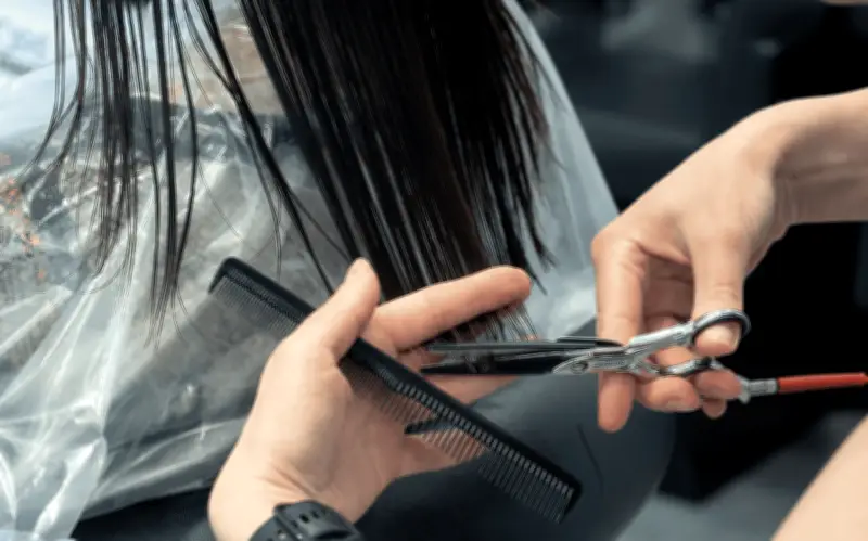 El Corte Long Bob: La Transformación Capilar Ideal para Mujeres Mayores de 40 Años