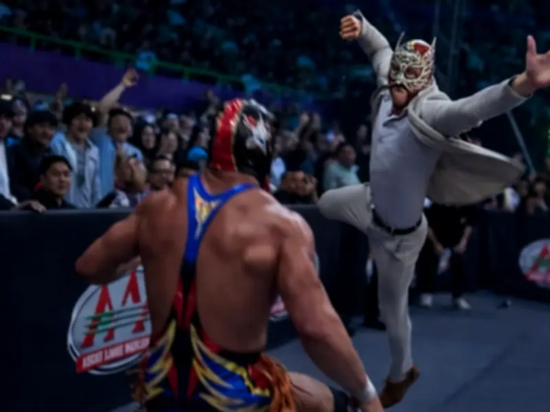 El Grande Americano reta a El Chaparro a combate de máscara vs máscara