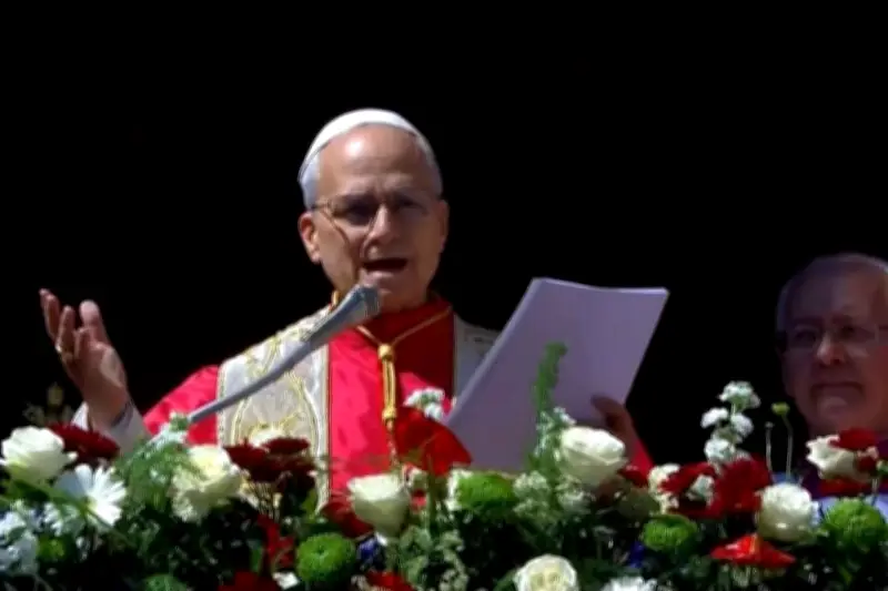 El Papa Francisco insta a elegir la paz en su primer mensaje de Pascua