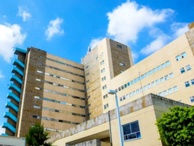 El peso de un apellido: la condena hereditaria del Dr. Aurelio Orellana