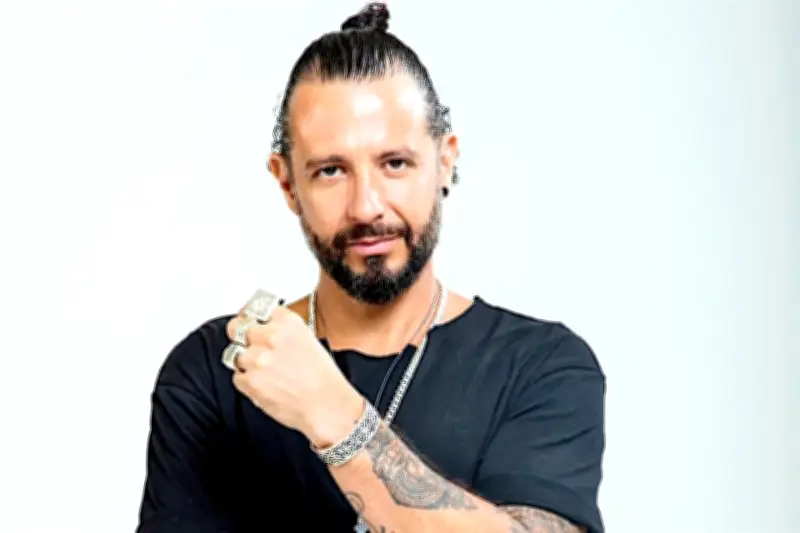 El Pop de los 90s: Un Legado Musical que Sigue Vibrando en la Actualidad