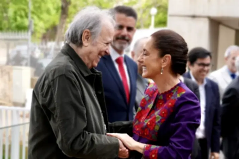Emoción al conocer a Serrat: Un encuentro personal con el icónico cantautor español