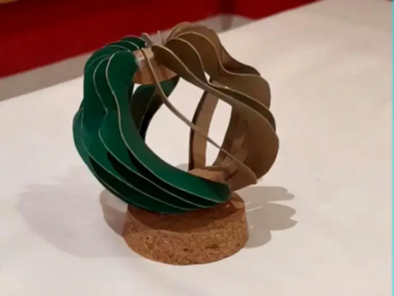 Estudio Yvonne Domenge lanza colección de esculturas de pequeño formato