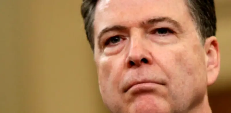 Exdirector del FBI James Comey enfrenta nueva imputación por Instagram