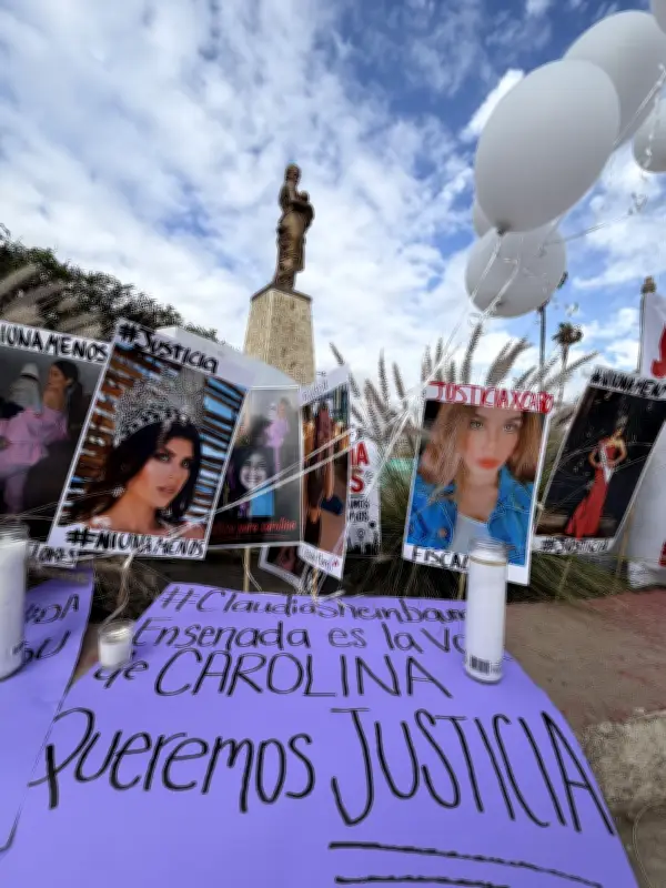 Exigen justicia en Ensenada por Carolina Flores, exreina asesinada por su suegra