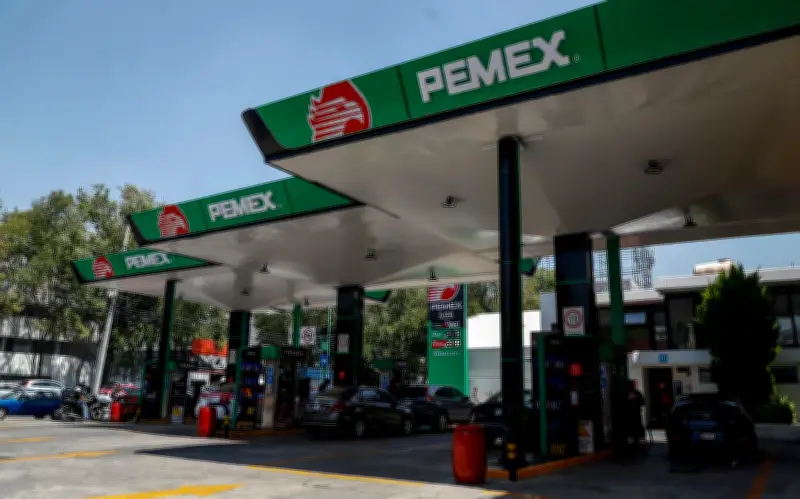 Expertos advierten que consumidores serán los más afectados por alza en combustibles