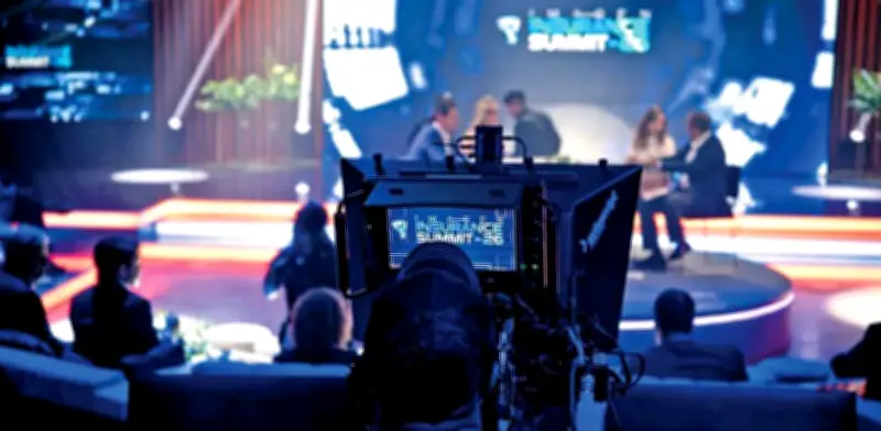 Expertos analizan seguros en México en el Insurance Summit 2026