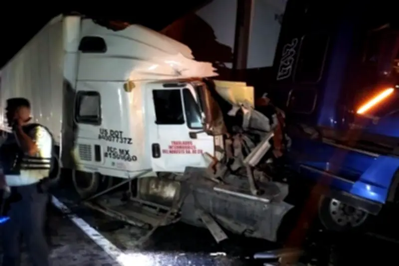 Fallece tras carambola en autopista a Laredo