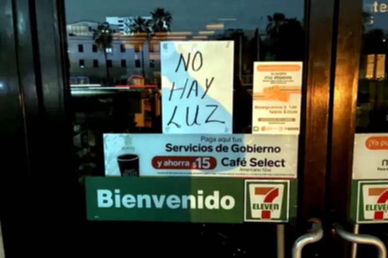 Falta de Luz Afecta Sectores Clave en Monterrey: Impacto en Industria y Hogares