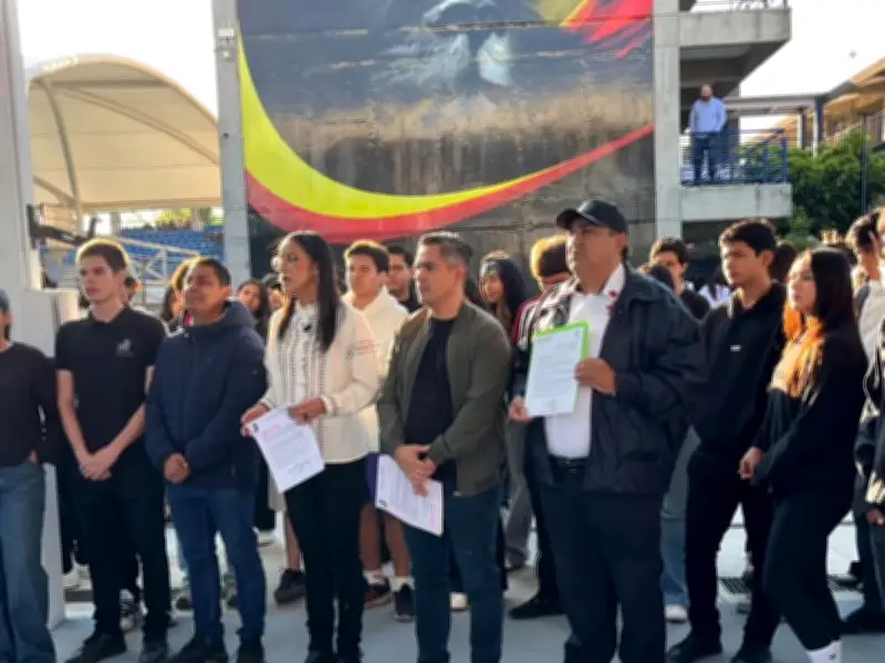 Falta de transporte en Prepa Santa Anita: alcaldesa de Tlaquepaque busca solución