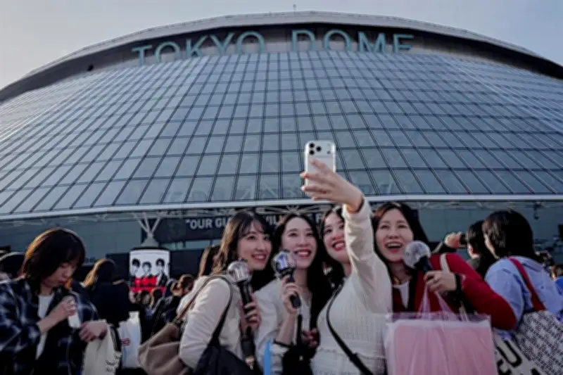 Fans dan la bienvenida a BTS en arranque de gira mundial en Seúl