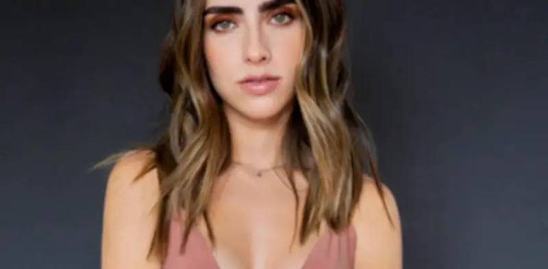 Fernanda Urdapilleta y Ramsés Alemán anuncian el nacimiento de su primera hija