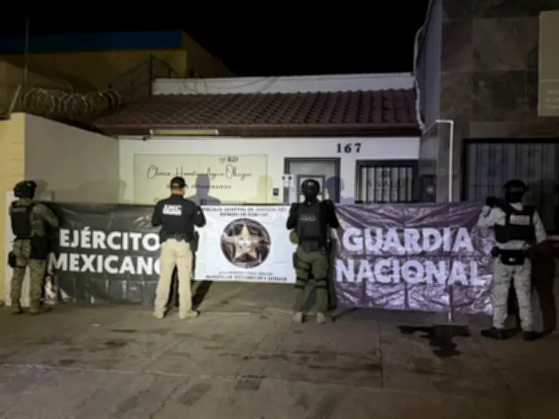 Fiscalía de Sonora catea segunda clínica del médico prófugo por muertes con sueros vitaminados