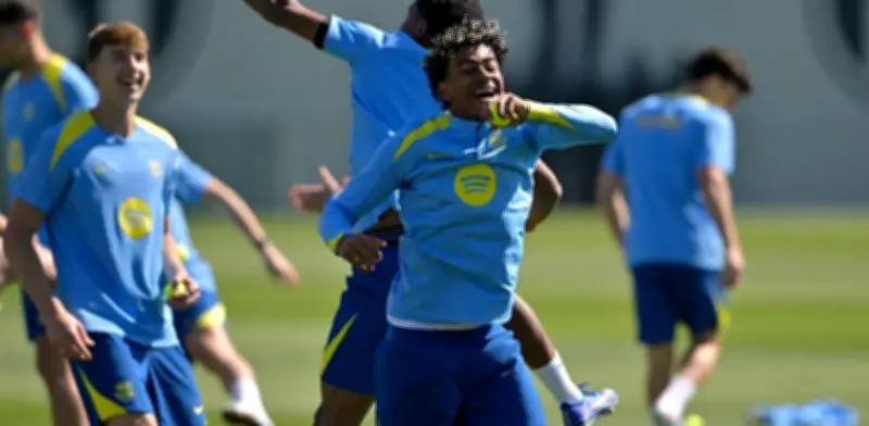 Flick reafirma su protección a Lamine Yamal: 'Puede errar, yo lo cuidaré'