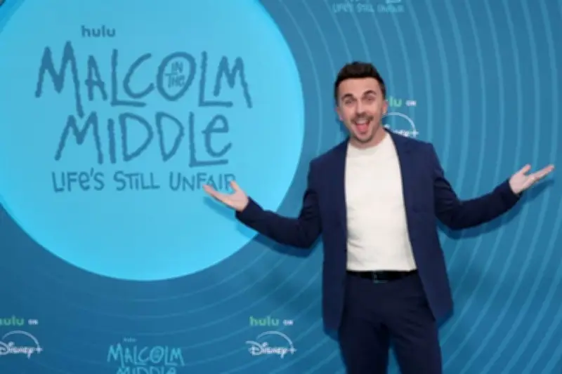 Frankie Muniz revive a Malcolm tras explorar otros mundos en su carrera