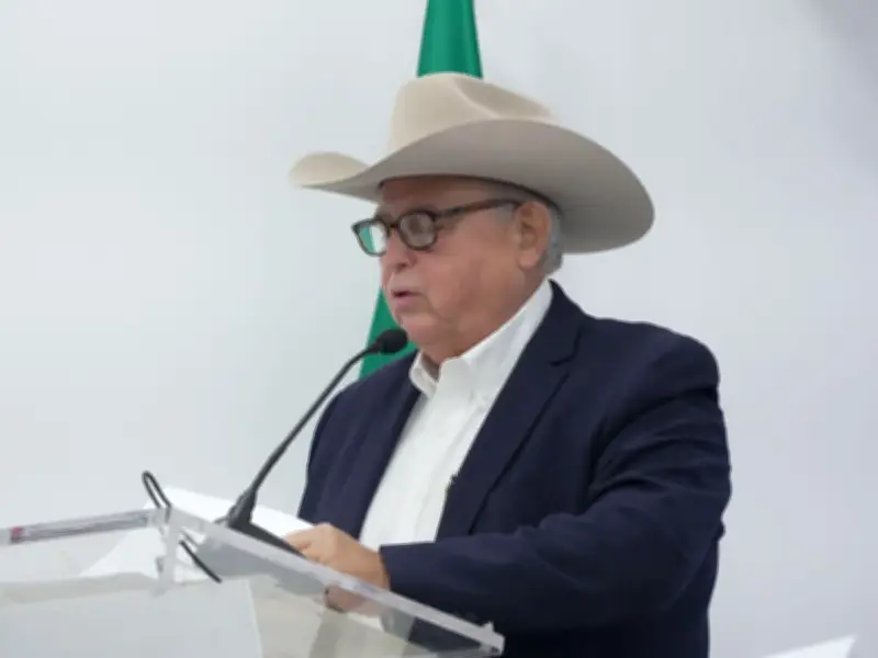 Ganaderos advierten: Reapertura de frontera con EE.UU. depende del control del gusano barrenador