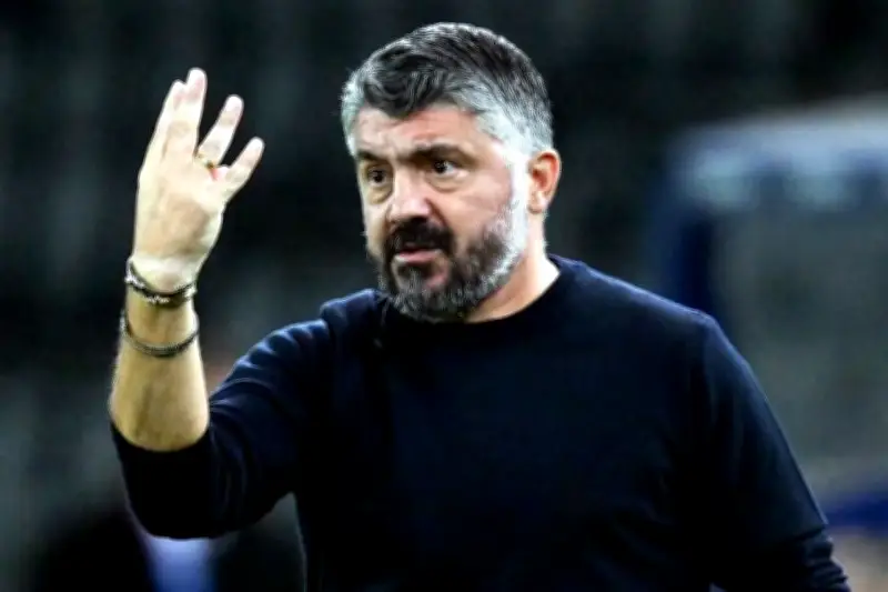 Gennaro Gattuso renuncia como director técnico de la selección italiana de fútbol
