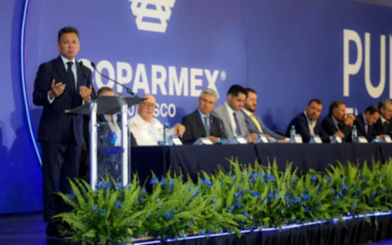 Gobernador de Jalisco refuerza alianza con Coparmex para impulsar proyectos estratégicos
