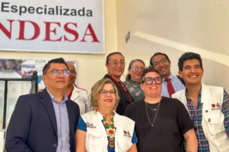 Gobierno promete ampliar servicios de atención y detección del VIH en México