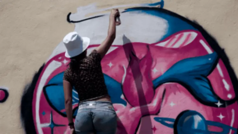 Graffiti en CDMX: herramienta de reinserción social para jóvenes infractores