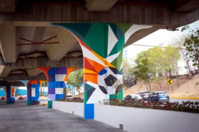 Guadalupe Estrena Mural Futbolero que Celebra la Pasión por el Deporte