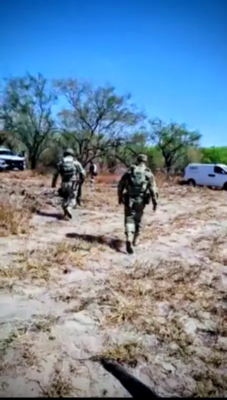 Hallan cementerio clandestino con restos calcinados en brecha de Reynosa, Tamaulipas