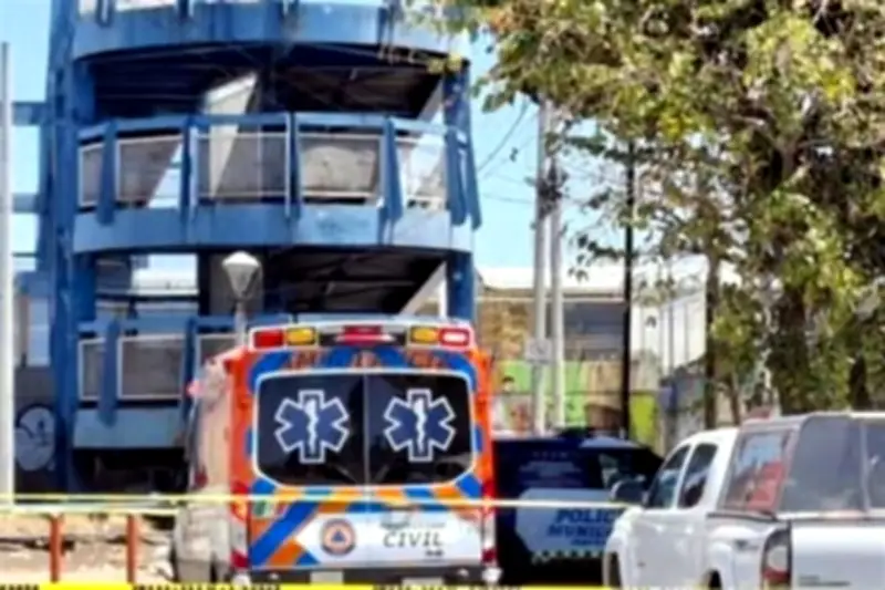 Hallan dos cuerpos sin vida bajo puente en Irapuato, Guanajuato