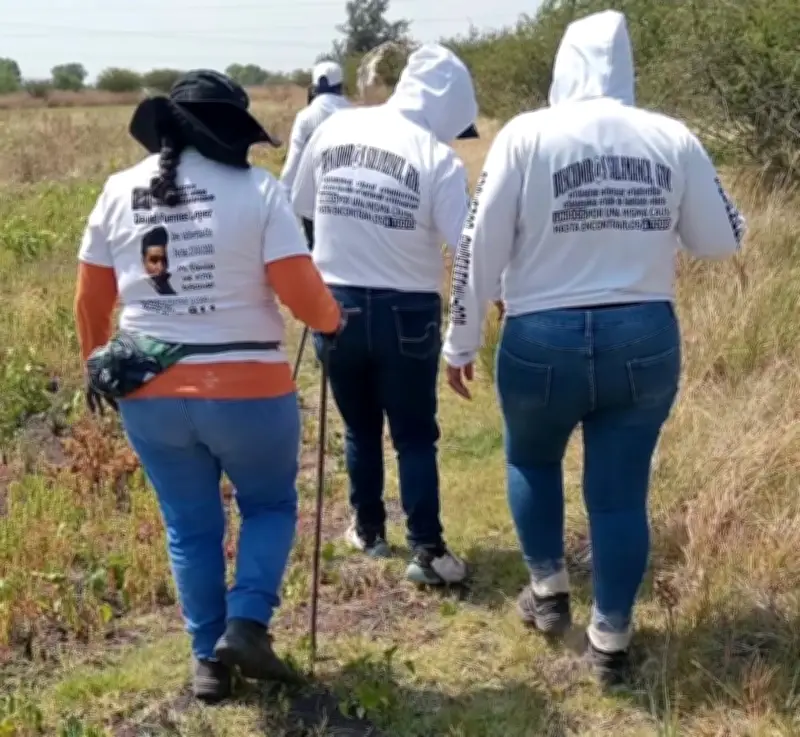 Hallan restos de 20 personas en fosas clandestinas de Cortazar, Guanajuato