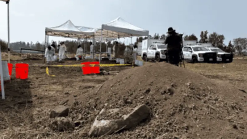 Hallazgo de más de mil 100 fragmentos óseos en Tláhuac reaviva esperanzas de madres buscadoras