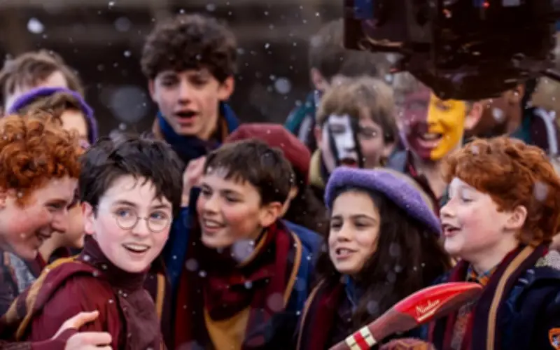 HBO Max revela el detrás de cámaras de la nueva serie de Harry Potter en especial 'Finding Harry'