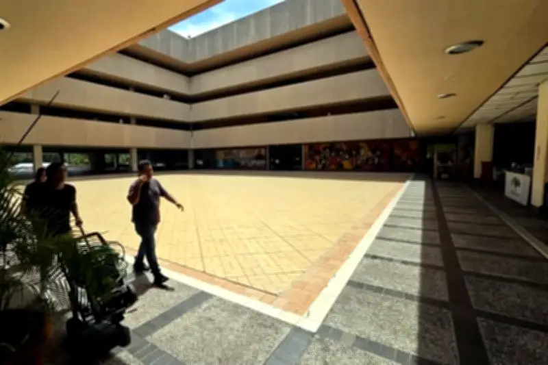 Hermetismo en Palacio de Gobierno en Culiacán