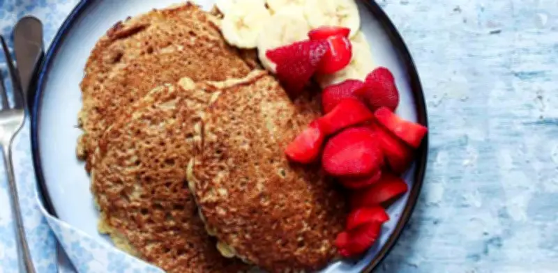 Hot Cakes de Avena en 4 Pasos: Receta Saludable y Rápida para un Desayuno Nutritivo
