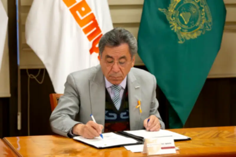 Ignacio Salgado renuncia a la dirección del ISSEMyM, instituto en crisis desde Montiel