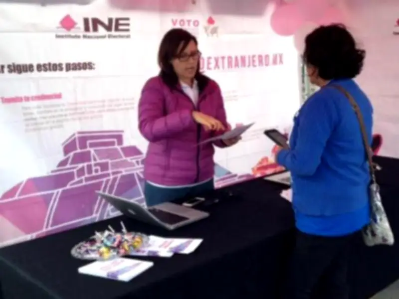 INE refuerza el voto migrante: 10 gubernaturas y 4 diputaciones en juego para 2026-2027