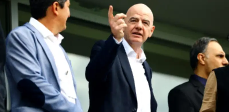 Infantino defiende altos precios del Mundial 2026 y genera polémica global