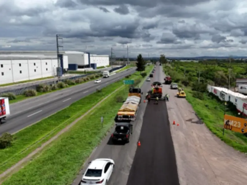 Inician obras de conservación en carretera Guadalajara-Chapala