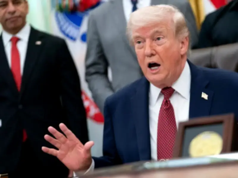 Irán denuncia a Trump por discursos contradictorios y 'circo diplomático'