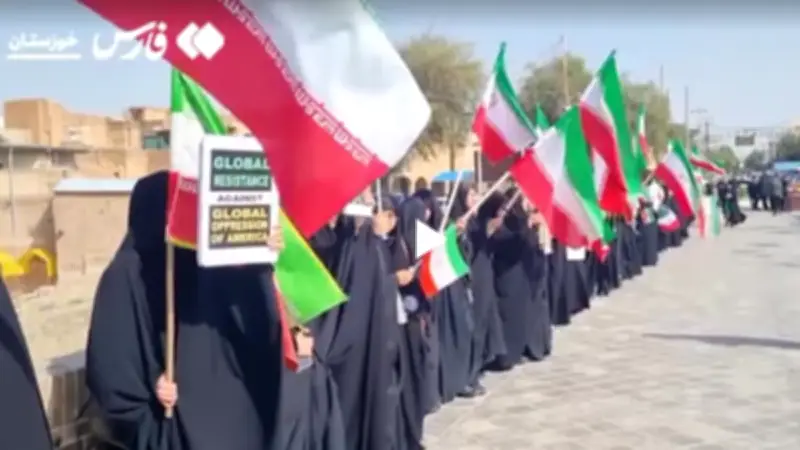 Irán: Miles forman cadenas humanas para proteger infraestructura clave ante amenazas de Trump