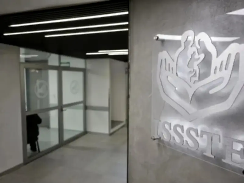 ISSSTE otorga más de 13 mil créditos personales para trabajadores del Estado en 2026