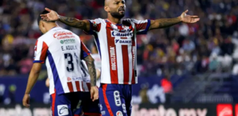 Joao Pedro, bicampeón de goleo en Liga MX tras Clausura 2026