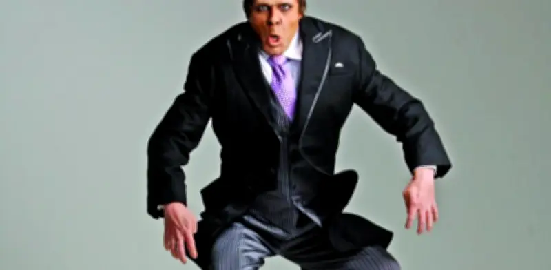 Jodorowsky se despide del teatro con 'El Gorila', obra sobre migración e identidad