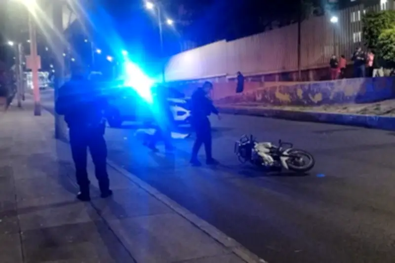 Joven Motociclista Pierde la Vida Tras Derrapar en Avenida de la Alcaldía Miguel Hidalgo
