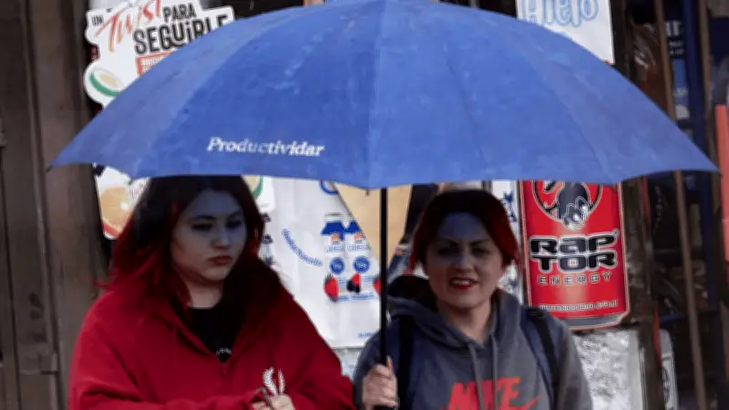 Jueves Santo con lluvias intensas y granizo en varios estados; calor extremo en el sur