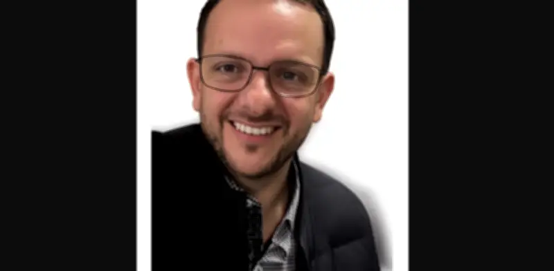 Juez federal falla a favor de Carlos Torres en caso de difamación mediática