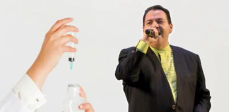 Julio Preciado revela que su neumonía fue causada por un suero intravenoso