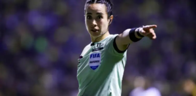 Katia Itzel García pitará Necaxa vs Tigres en Jornada 15 tras polémica arbitral