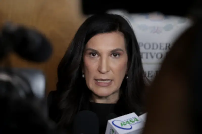 Kenia López Rabadán exige reconocer crisis de desapariciones forzadas en México