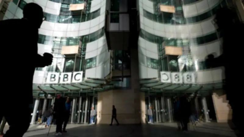 La BBC Anuncia un Recorte Masivo de Hasta 2,000 Empleos en Reestructuración