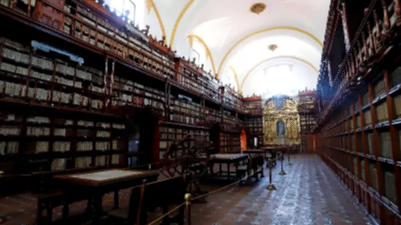La Biblioteca Palafoxiana de Puebla entre las 10 bibliotecas más impresionantes del mundo