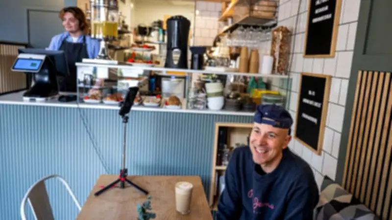 La cafetería con IA que puedes visitar en Estocolmo (y sí, es real)